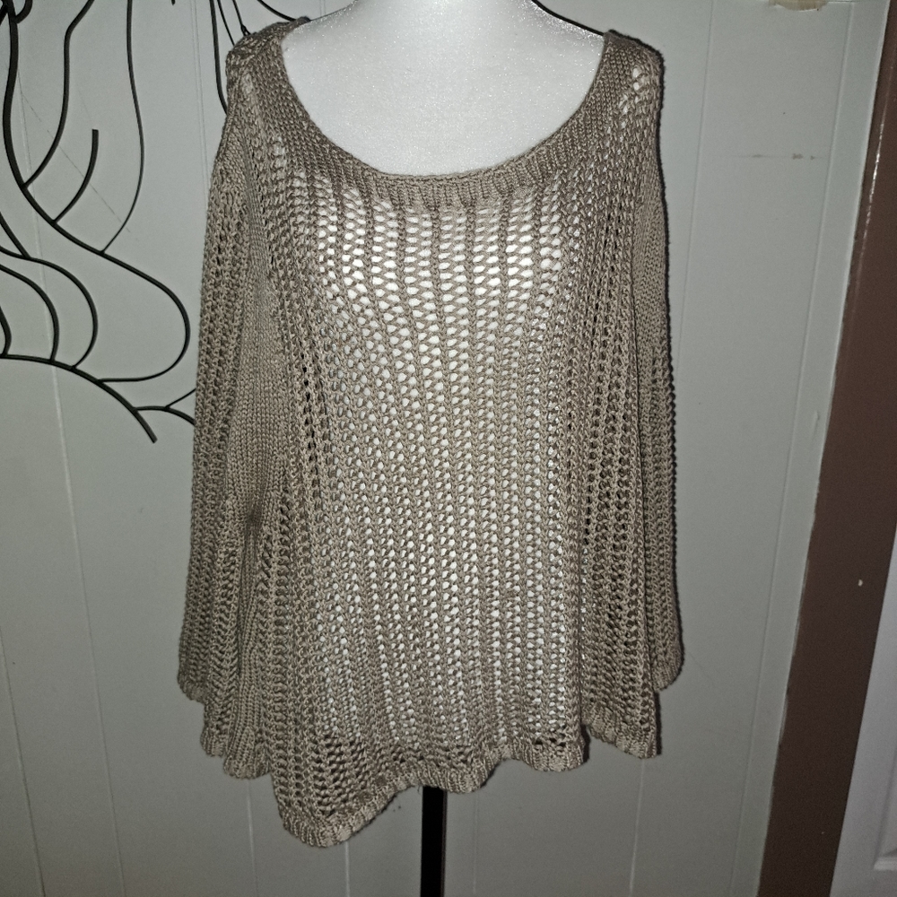 Sweater Poncho - Picture 2 of 3